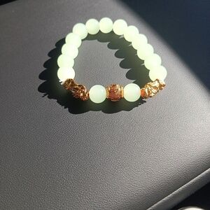 24k Pixiu Gold and Cream Beaded Bracelet